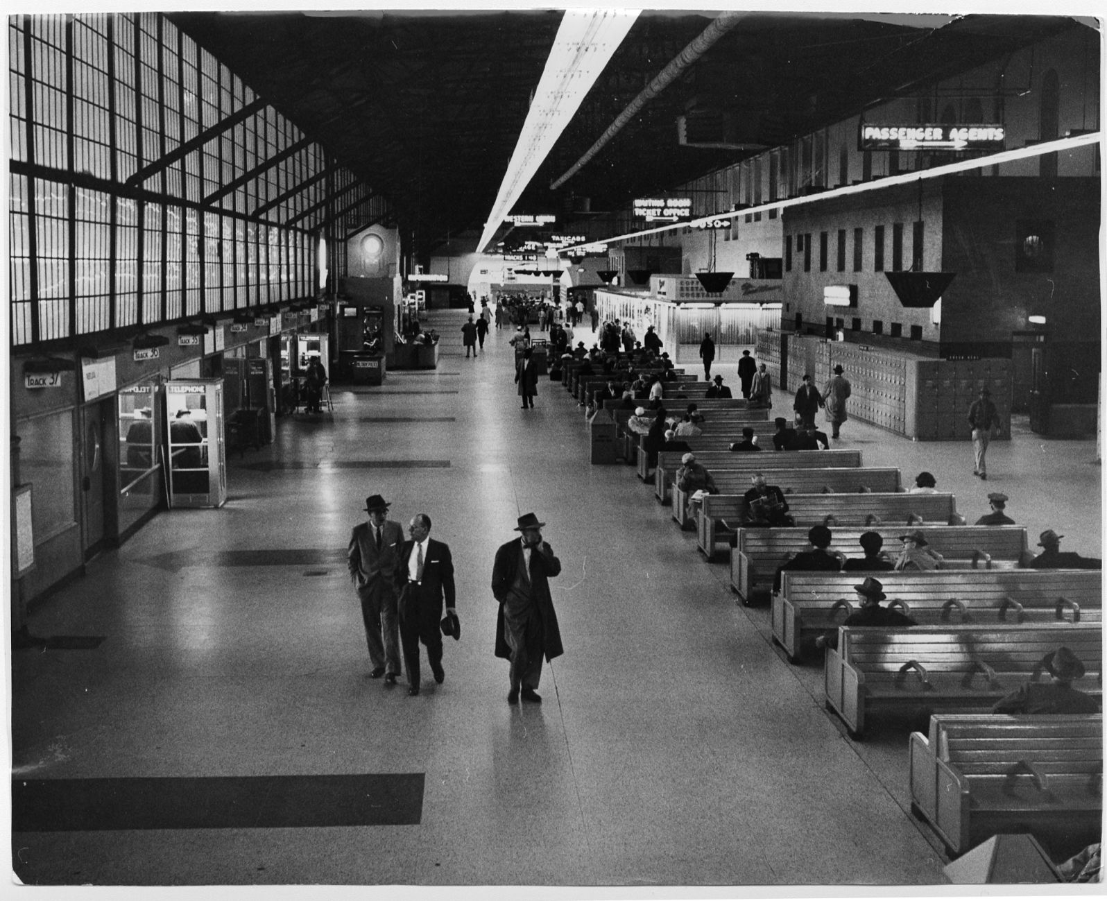 1958: Union Station